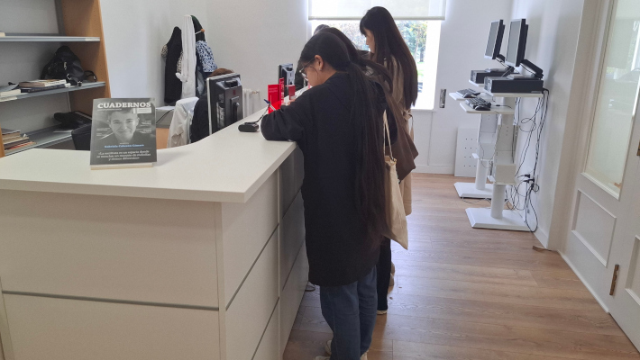 Tramitando el carné de la Biblioteca AECID