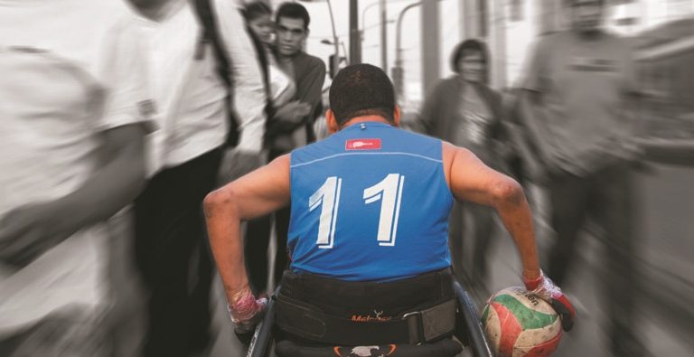 Rodar contra todoRolling Strong